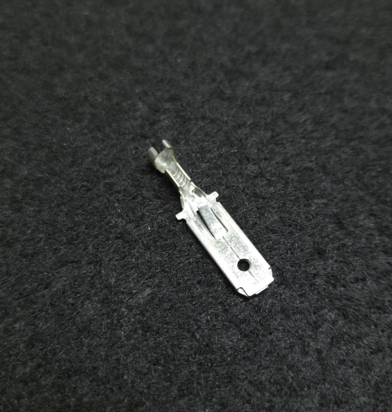 Preview: Flachstecker 6,3mm mit Raste