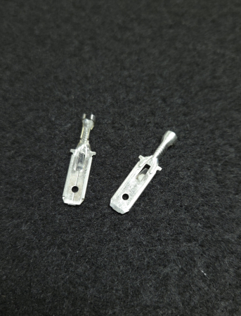 Flachstecker 6,3mm mit Raste