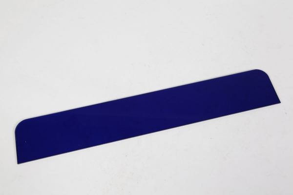 Frontscheibe blau